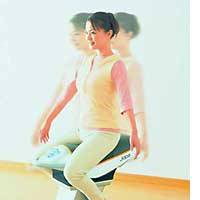 Horse-riding  exercise machines developed by Matsushita Electric Works Ltd. help ease the symptoms of diabetes, researchers claim. | PHOTO COURTESY OF OMIYA LAW SCHOOL