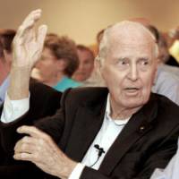 With the grain: Nobel Peace Prize winner Norman Borlaug talks in this June 14, 2005, file photo taken in Creve Coeur, Mo. | AP PHOTO