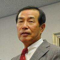 Veteran leader: Kazuo Nakamura, 67, will guide the Hamamatsu Higashimikawa Phoenix as the team makes the jump to the bj-league from the JBL for the 2008-09 season. | BJ-LEAGUE