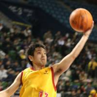 Steady presence: Point guard Hikaru Kusaka has been a consistent floor leader for the Sendai 89ers in the past three seasons and helped the club post a team-record 29 victories last season. | KAZ NAGATSUKA PHOTO