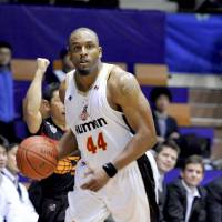 Clean as a whistle: Osaka Evessa star Lynn Washington was released from jail on Friday after 18 days following his arrest in a drug case. Washington passed a drug test and no charges were filed against him. | YOSHIAKI MIURA