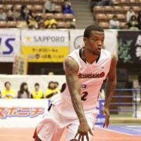The catalyst: Yokohama B-Corsairs guard Draelon Burns helped the expansion team string together nine straight wins to end the regular season. | DOMINIKA FITZGERALD