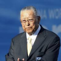 Longtime figure: Hironoshin Furuhashi served as the JOC president and Japan Swimming Federation president during a distinguished career as a sports leader. He died on Aug. 2 at the age of 80. | KYODO PHOTO