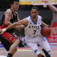 No slowing down: Mahmoud Abdul-Rauf, who turned 42 in March, plans to continue playing pro basketball. AP | AP