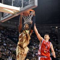 Championship glory: Playoff MVP and Ryukyu Golden Kings star Anthony McHenry\'s high-flying act and aggressive play were trademarks of the team\'s great season, while coach Dai Oketani (below), receiving the traditional \"doage\" (victory toss), guided the Golden Kings to their second bj-league title on Sunday. | YOSHIAKI MIURA