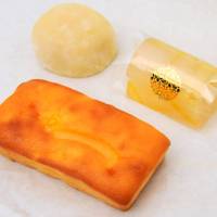 A line of treats made with lemon, a Hiroshima staple. | SATOKO KAWASAKI