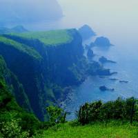 Worlds apart: The Oki Islands in the Sea of Japan seem remarkably unchanged by the tides of history that have for millennia washed over them. Some sights on Nishinoshima Island include its Kuniga coastline. | ANGELES MARIN PHOTO