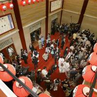 SRO: The lobby of the newly opened Kabukiza in Tokyo\'s Ginza district is crowded with people on Tuesday.  | KYODO