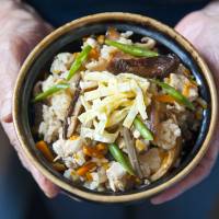 Bowlful of fall: Takikomi gohan (mixed rice) is a great way to sample seasonal ingredients. | MAKIKO ITOH