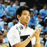 Tsutomu Isa | KAZ NAGATSUKA