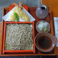 Personal touch: Takenoya\'s soba is hand-chopped by the master and served to guests by his wife. | HORIPRO