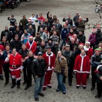 A day of giving: Riders on the first Tokyo Toy Run gather at the Elizabeth Sanders Home on Dec. 13 in Oiso, Kanagawa Prefecture. | GAIJINRIDERS.COM