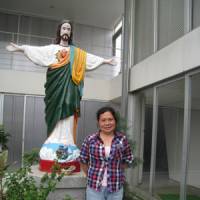 Ha Thi Thanh Nga, leader of the NGO Vietnam in Kobe, stands outside of the Takatori Catholic Church Community Center in the city\'s Nagata Ward. | JANE SINGER