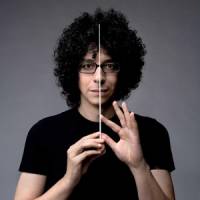 Here and now: Italian pianist Giovanni Allevi has captured the ears of younger fans not usually interested in classical music. | NOBUKO TANAKA PHOTO