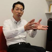 Referee: Hisao Ito, head of the Japanese Inheritance Association, is interviewed in Tsushima, Aichi Prefecture. | CHUNICHI SHIMBUN