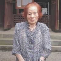 A victim: Yoshie Ogawa, 92, recalls her struggles during and after the war at Gokokuji Shrine in Saitama Prefecture on Aug. 1. | MIZUHO AOKI