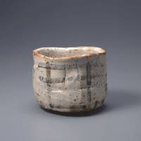 \"Unohanagaki\" tea bowl, Shino ware, a National Treasure (16-17th Century.) | MITSUI MEMORIAL MUSEUM