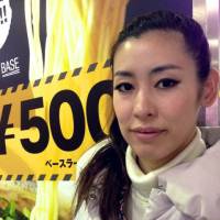 Megumi Tanaka, Hairstylist, 31 (Japanese): Ramen! A new Ippudo ramen shop opened in Umeda. The ramen is on sale! | TEPCO/KYODO