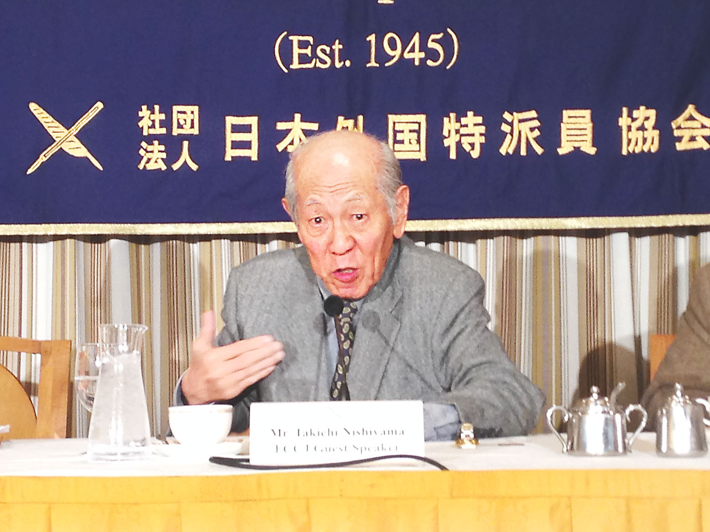 Not so fast: Ex-Mainichi Shimbun reporter Takichi Nishiyama blasts the government for pushing forward the controversial state secrets bill during a news conference Friday at the Foreign Correspondents' Club of Japan in Tokyo | AYAKO MIE