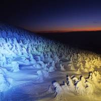 Snow attack: Yamagata\'s \"ice monsters\" | &#169; 円谷プロ, &#169; BANDAI