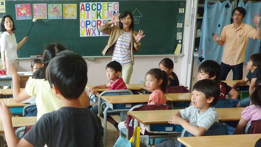 English fluency hopes rest on an education overhaul | The Japan Times