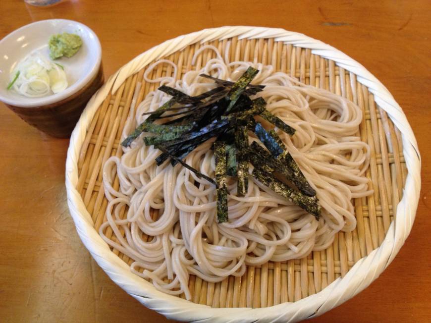 Aokiya Simple sustenance: Plain, chilled zaru soba noodles are an easy and refreshing taste of tradition. | ANANDA JACOBS