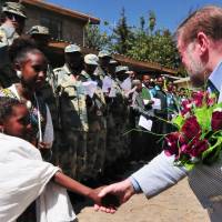 My wonderful welcome back with smiles, flowers and an honor guard of officials and park rangers past and present. | KENTARO FUKUCHI