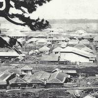 A meeting was held in Yokohama in 1866 to found the \"Yokohama Foot Ball Club.\" | YOKOHAMA ARCHIVES OF HISTOR