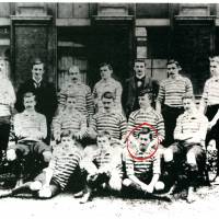 Dr. Yoshihiro Takaki (Circled) | COURTESY OF NABESHIMA HOUKOUKAI FOUNDATION
