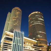 Double visions: JR Nagoya Station\'s twin towers looming 245 meters over the city. | JNTO