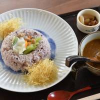 Curry for the grown-ups. | KENJI MIURA