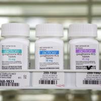 Takeda Pharmaceutical Co.\'s Actos diabetes drug sits on the shelf at a pharmacy in Atlanta. | BLOOMBERG