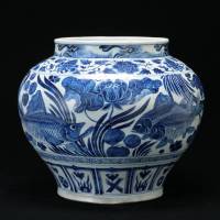 Jar with a blue-and-white fish and water plants design, an Important Cultural Property (Yuan Dynasty, 14th century)  | GIFT OF SUMITOMO GROUP (THE ATAKA COLLECTION), PHOTOGRAPH BY TOMOHIRO MUDA