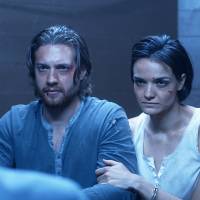 Living in a troubled time: Cedric (August Coryell) and Sophia (Jamie Bernadette), the couple at the center of \"The Secret Children,\" are modelled on the heroes of George Orwell\'s dystopian sci-fi novel \"1984.\" | © 2014 FOX INTERNATIONAL CHANNELS (JAPAN) / HIKARI-TV
