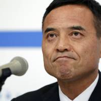 Takeshi Niinami With new blood, family-run Suntory gives itself a test
