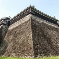 The stone walls of the castle near the site of Miyamoto Musashi’s residence. | ALON ADIKA