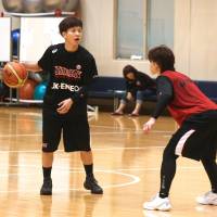 Seen it all: Yuko Oga thinks Japan has to change its style of play to compete on the global level. | KAZ NAGATSUKA