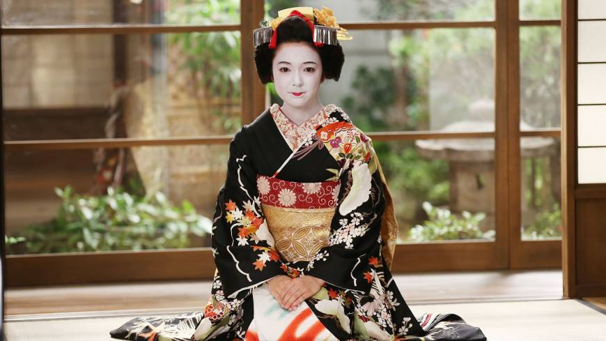 Fair Lady' wrapped in geisha's kimono | The Japan