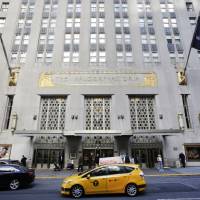 The landmark Waldorf Astoria hotel in New York is being sold by Hilton Worldwide to Chinese company Anbang Insurance Group Co. for $1.95 billion. Hilton Worldwide will continue to manage the hotel for the next 100 years. Hilton selling fabled Waldorf Astoria for $1.95 billion to Chinese insurer