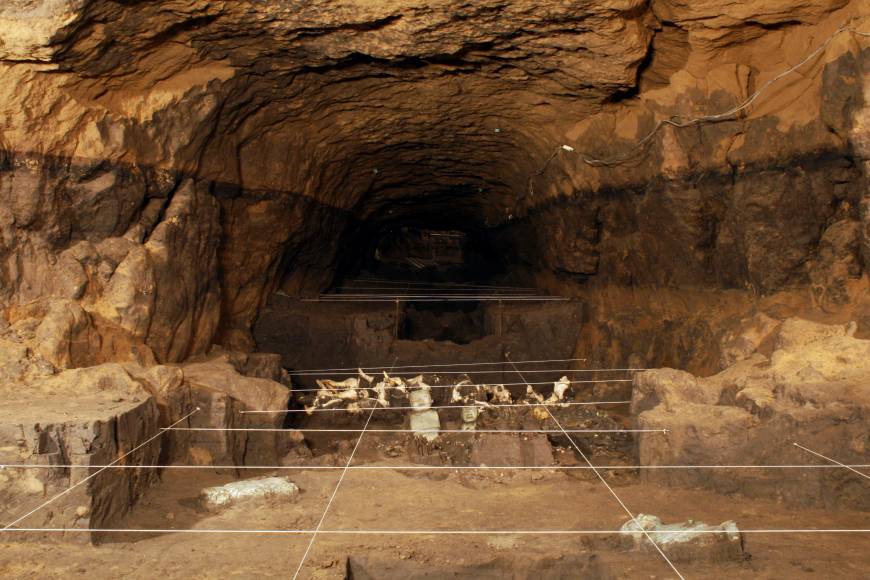 Risultati immagini per Teotihuacan tunnel