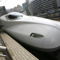Japan Railways\' N700 bullet train is seen at a platform at Tokyo Station. The Texas Central Railway Co. plans to use Central Japan Railway bullet train technology to run a high-speed line between Dallas and Houston. | REUTERS