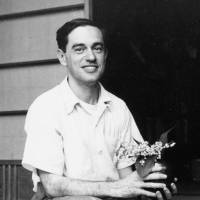 Donald Keene is seen at a house in Kyoto\'s Higashiyama in 1955. | COURTESY OF DONALD KEENE