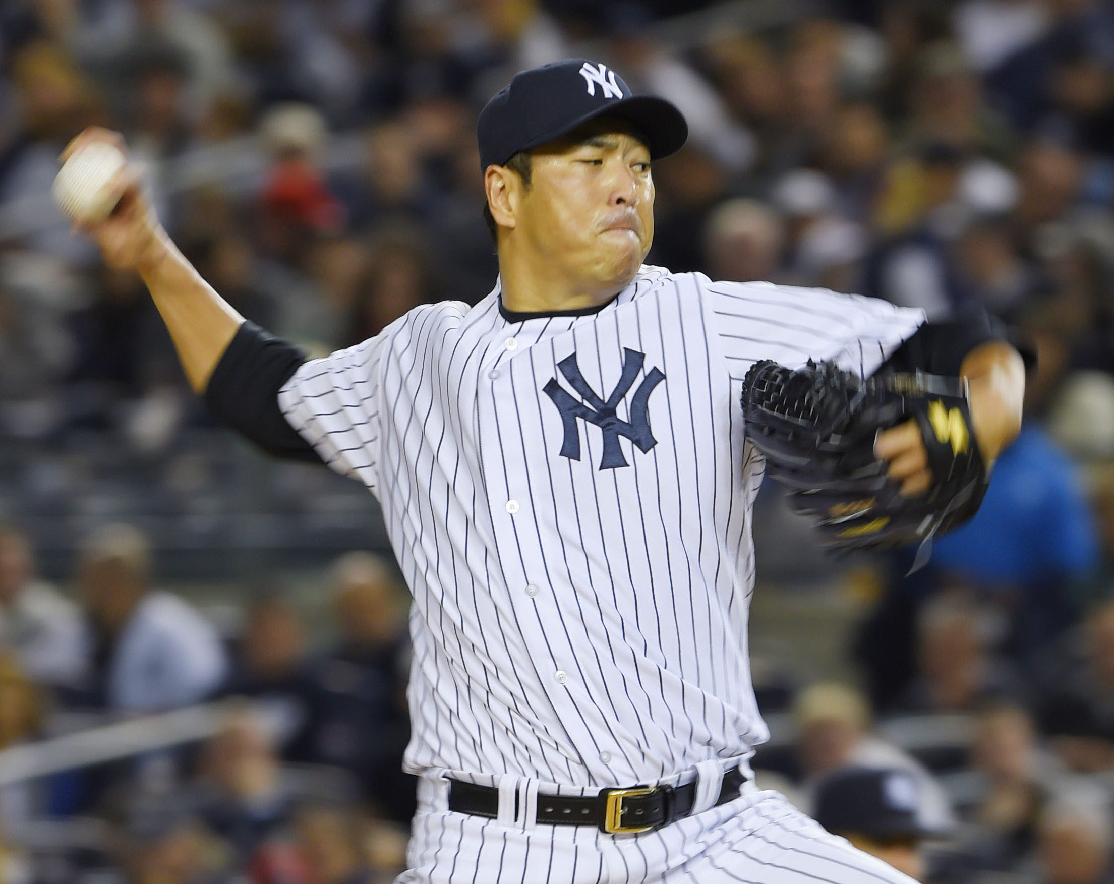 I'm coming home: Hiroki Kuroda plans to pitch for the Carp in 2015. | KYODO