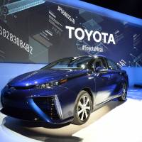 Toyota Motor Corp. displays its Mirai fuel cell vehicle at the 2015 Consumer Electronics Show in Las Vegas on Monday. | AFP