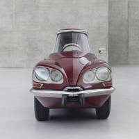 Gabriel Orozco\'s \"La DS Cornaline\" modified Citroen (2013) | COLLECTION OF THE MUSEUM OF MODERN ART, KAMAKURA &AMP; HAYAMA