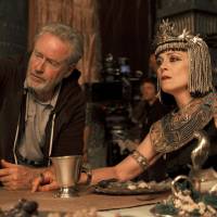 Epic production: Ridley Scott directs Sigourney Weaver in \"Exodus: Gods and Kings.\" | ©2014 TWENTIETH CENTURY FOX FILM CORPORATION ALL RIGHTS RESERVED.
