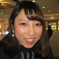 Hiroko Yamaguchi, Student, 21 (Japanese): My boyfriend. We will go to a restaurant in Minato Mirai. First I\'ll sell cheesecake with my friend, who works in a cake shop, then make cookies or cake. And then my boyfriend gets a Valentine\'s Day kiss! | CHIE MIYAGI