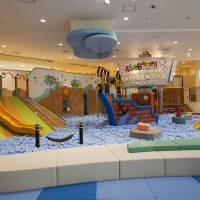 Letting of steam: The AsoBono play area, with slides, ball pits and other activity equipment is ideal for kids age 6 and under. | COURTESY OF TOKYO CITY DOME