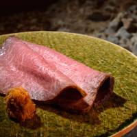 A small taste: Roast beef is served at Takazawa Bar in Tokyo\'s Akasaka district. | YUJI HONDA