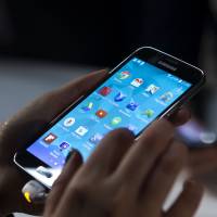 Same same, but different: An imported version of the Galaxy S5 is unlikely to have any visible indication of certification. Using imported mobile devices may be illegal